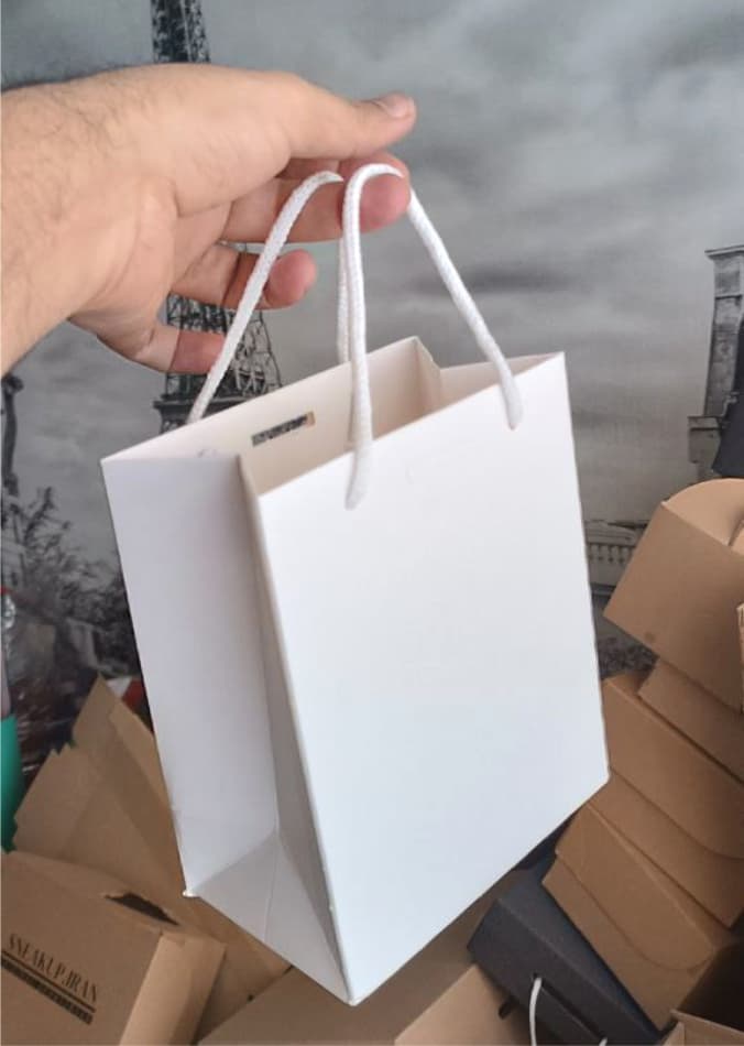 ساک دستی گلاسه 18x15x9 1 ساک دستی گلاسه سفید 18در15در9